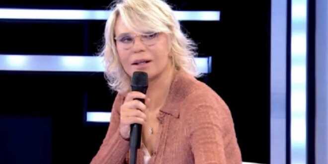 Maria De Filippi verso il ritiro dalla televisione: ecco chi prenderà in mano i suoi programmi